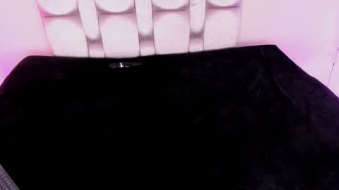 Snapshot of keisy_2 chatting on September 24, 3:44 pm Keisy online show from September 24, 3:44 pm