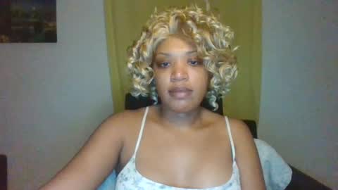 Kellie online show from July 14, 2:49 am