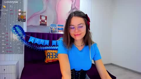 Snapshot of kelly_cuutie chatting on September 25, 12:54 am Kelly online show from September 25, 12:54 am