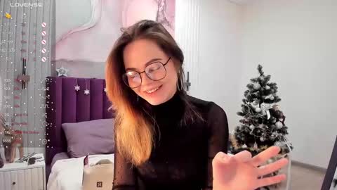 Snapshot of kelly_cuutie chatting on January 10, 12:49 am Kelly online show from January 10, 12:49 am