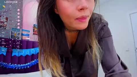 Snapshot of kelly_cuutie chatting on October 4, 1:22 am Kelly online show from October 4, 1:22 am