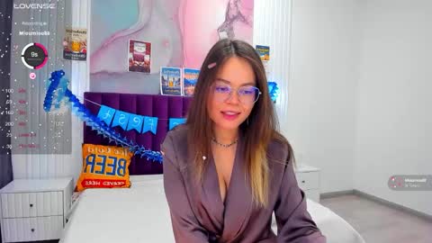 Snapshot of kelly_cuutie chatting on October 3, 1:11 am Kelly online show from October 3, 1:11 am