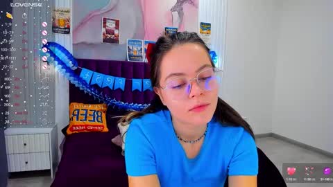 Snapshot of kelly_cuutie chatting on September 26, 1:14 am Kelly online show from September 26, 1:14 am
