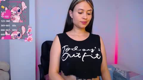 Snapshot of kelly_richardson1 chatting on March 12, 11:12 pm elena online show from March 12, 11:12 pm