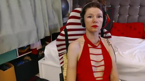 kelly online show from June 29, 3:45 pm