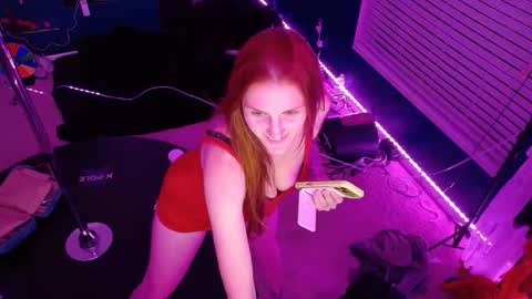 Kelly Payne online show from March 19, 1:54 am