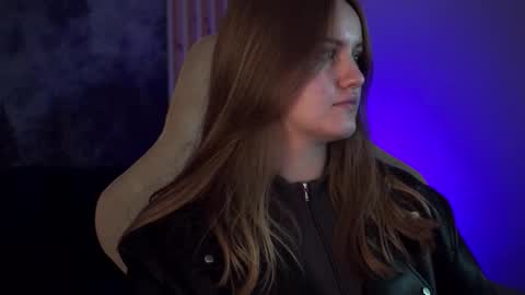 kelly online show from September 28, 9:14 am