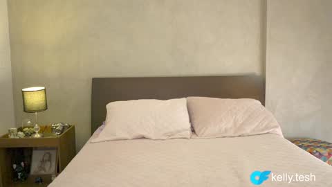 Kelly online show from February 28, 2:16 pm