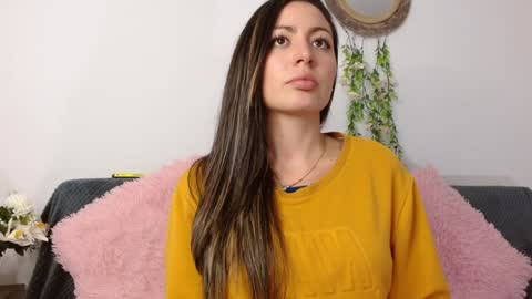 Snapshot of kendal_mosk chatting on December 16, 12:59 am Valery online show from December 16, 12:59 am