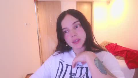 kendall online show from December 19, 9:40 pm