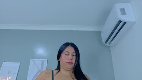   online show from June 22, 9:06 am