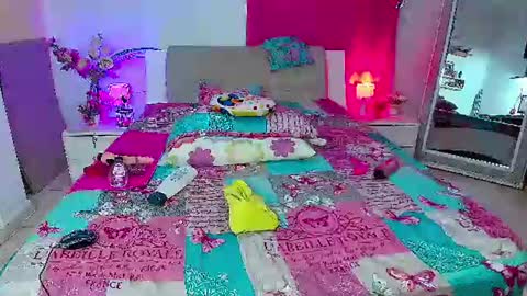 kendra_love31 online show from July 15, 2:38 am