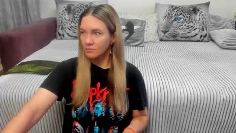 Kendra online show from July 26, 11:34 pm
