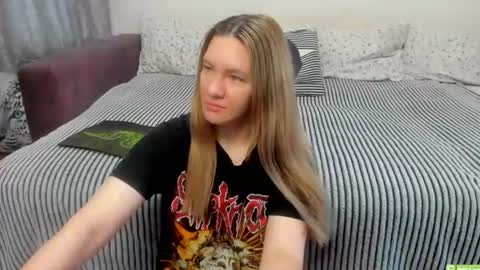 Kendra online show from June 12, 12:40 am