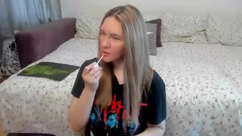 Kendra online show from June 3, 12:34 am