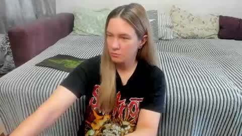 Kendra online show from July 12, 11:38 pm