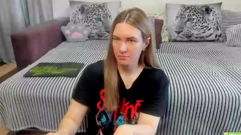 Kendra online show from May 16, 2:14 am