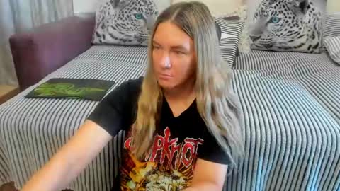 Kendra online show from August 5, 12:28 am