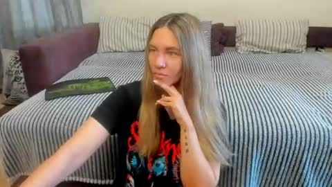 Kendra online show from July 24, 11:55 pm