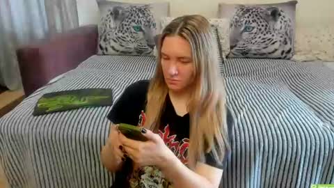 Kendra online show from June 14, 12:52 am
