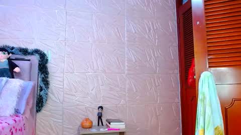 KENDRAPOTTER online show from January 17, 7:32 pm