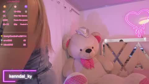 kenndal_tay online show from May 15, 11:40 pm