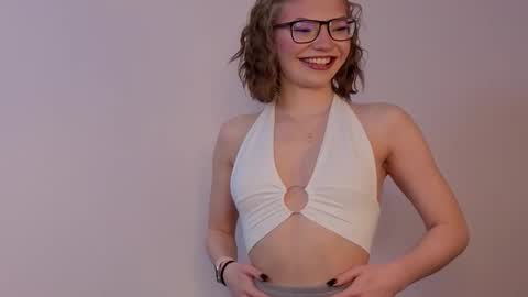 Lisa online show from February 11, 6:20 pm