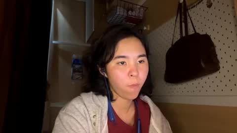Jenny  online show from April 30, 5:45 am