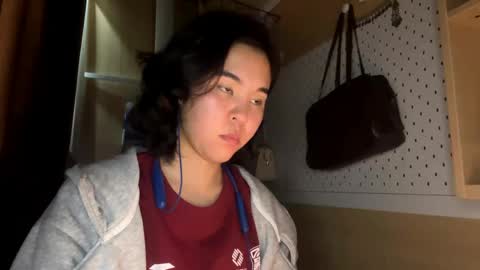 Jenny  online show from May 2, 1:42 am
