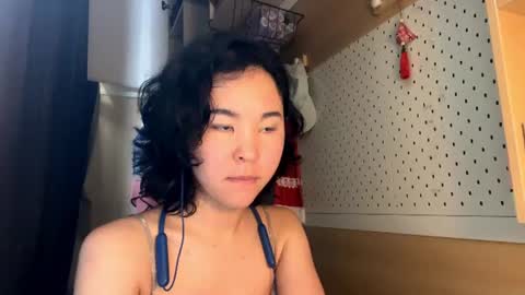 Jenny  online show from June 11, 2:22 am