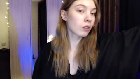 Snapshot of kesha_muah chatting on January 2, 5:07 pm kesha online show from January 2, 5:07 pm