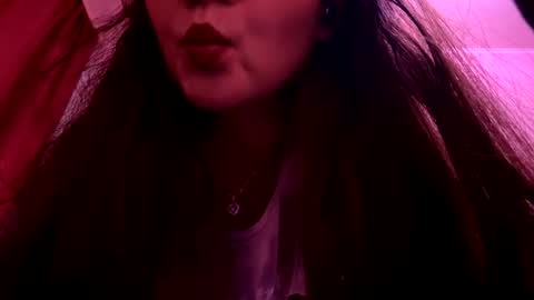 Hanna online show from March 19, 3:16 pm