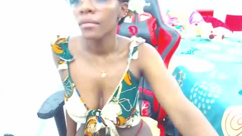 Sandy Saenz online show from January 26, 10:34 am