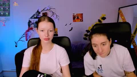 khloebeauty online show from November 5, 8:47 pm