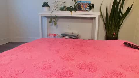 Khloe online show from January 16, 10:17 pm