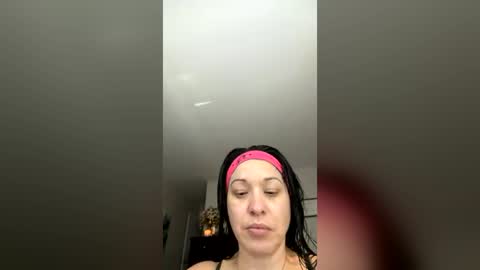kiannaluv online show from July 19, 8:22 pm