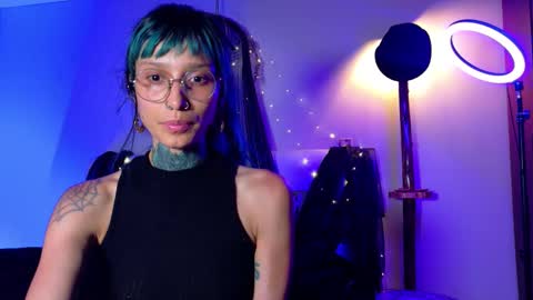 Snapshot of kiannamills chatting on September 22, 1:26 am Kianna online show from September 22, 1:26 am