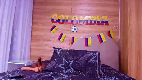 kiaralopez_ online show from June 25, 3:17 am