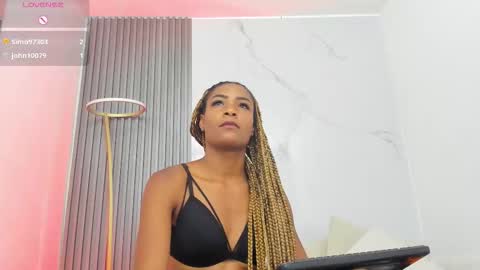 kiaratentation online show from October 4, 8:13 pm