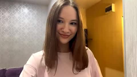 Kimi online show from October 21, 3:49 pm