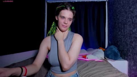 Kiki online show from October 25, 10:56 am