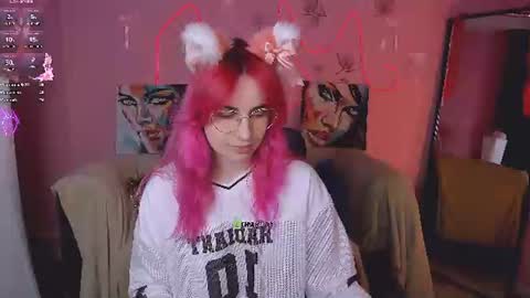 kiki_swan online show from June 27, 9:10 pm