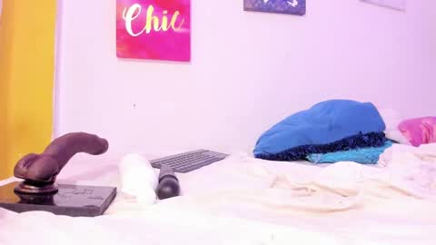 kim online show from February 19, 5:38 am