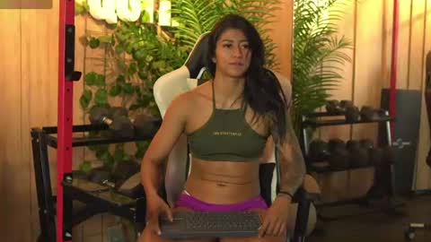Kim online show from August 1, 1:13 pm