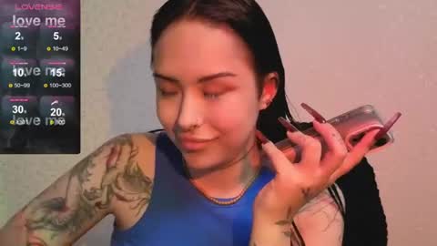 Kim online show from June 29, 9:47 pm