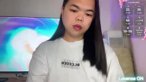 KYLIE online show from November 18, 1:01 pm