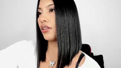 kim_mouth17 online show from July 24, 7:06 am