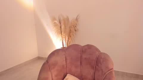 Kim Murphy online show from February 27, 12:16 pm