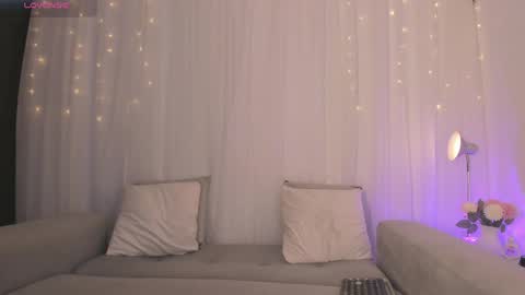 Kim online show from April 28, 1:36 am