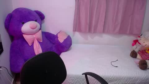 Kim online show from November 3, 11:14 am